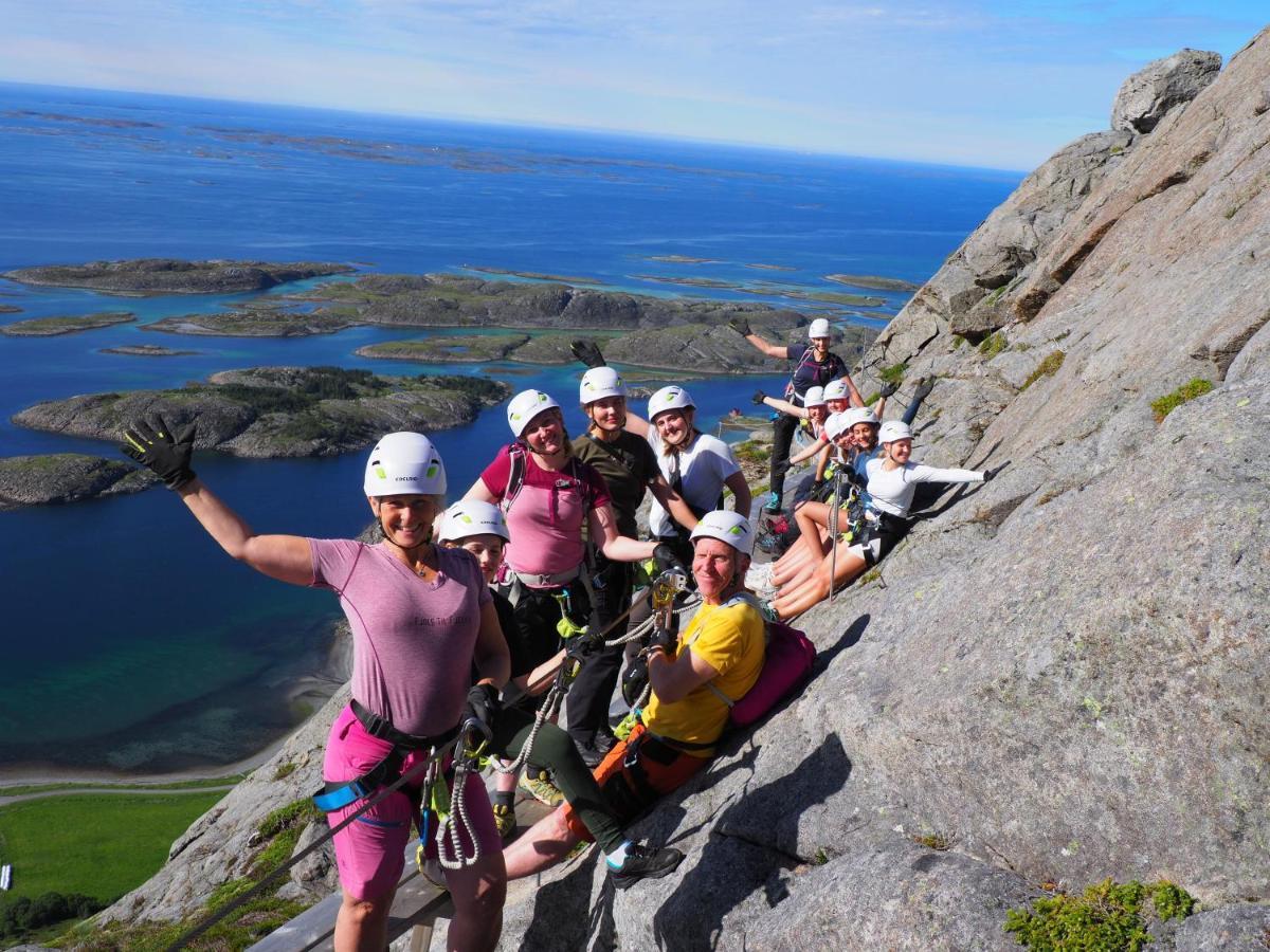 Basecamp Vega Hotell Eksteriør bilde